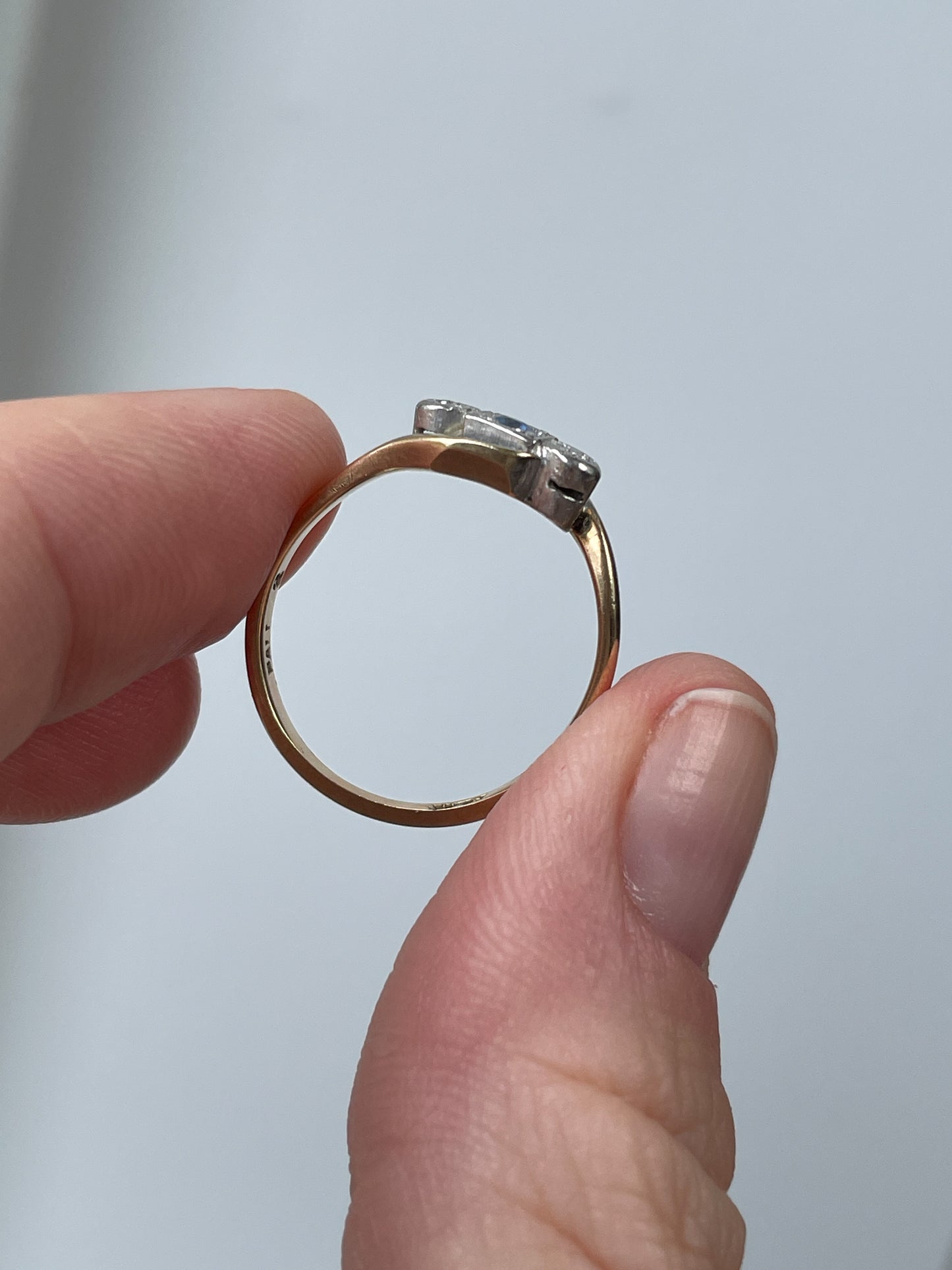 Antique diamond and sapphire trilogy ring