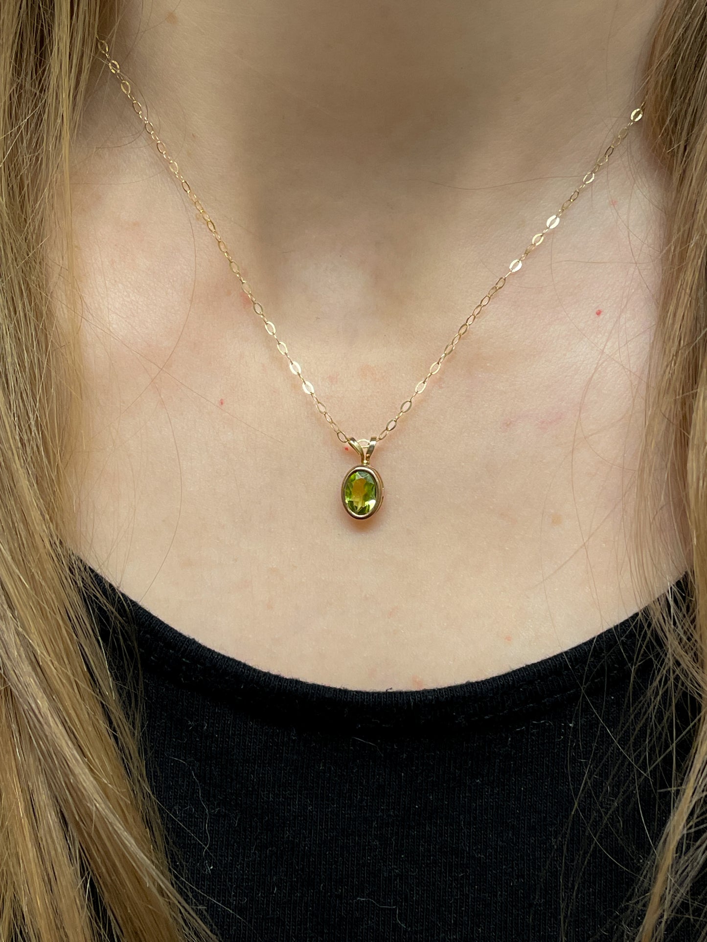 Peridot necklace pendant with 9ct gold chain