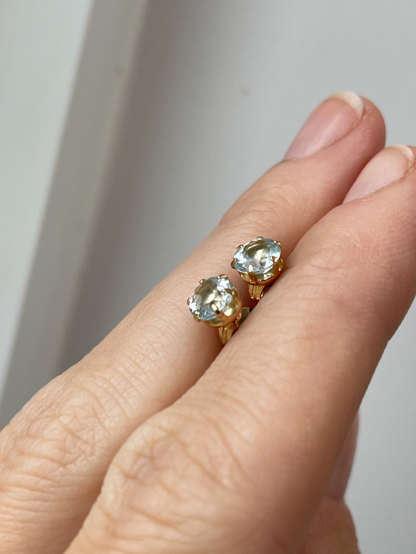 9ct blue topaz earrings