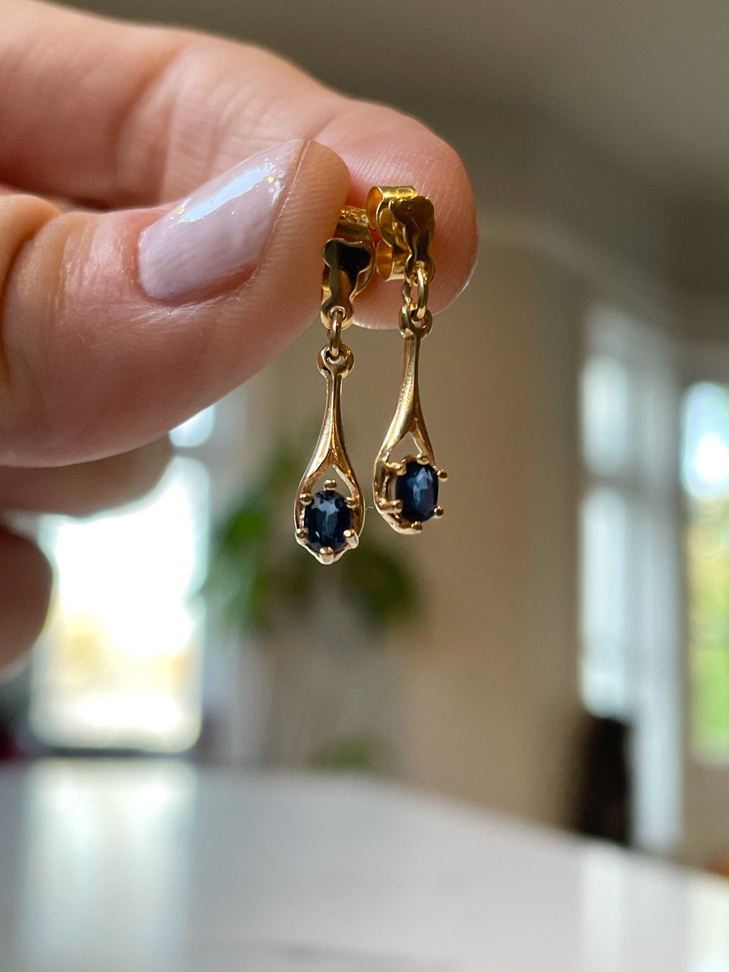 9ct gold sapphire drop earrings