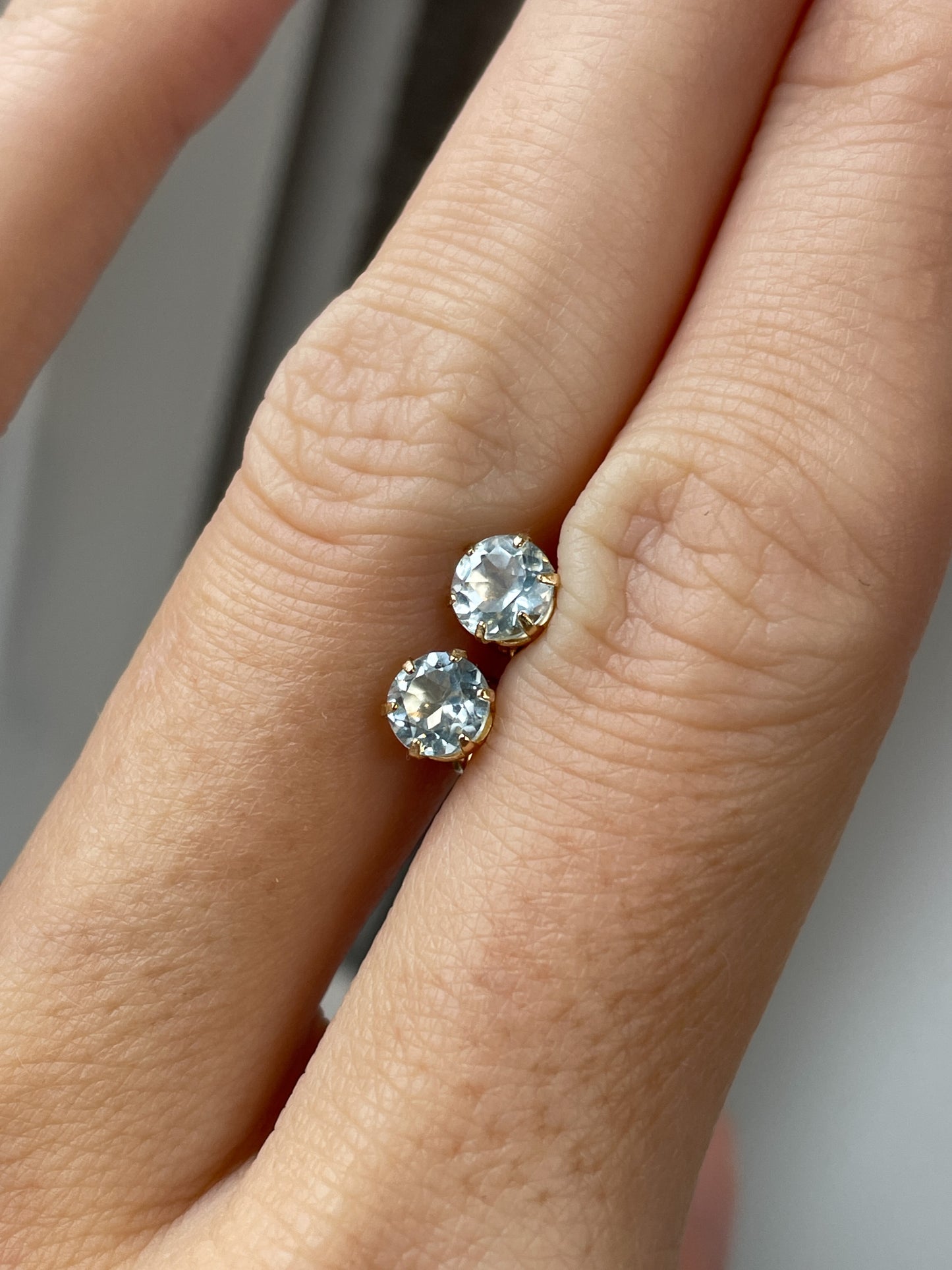 9ct blue topaz earrings