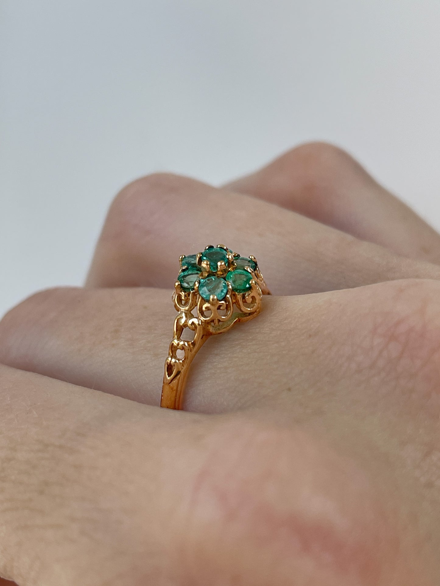 Vintage emerald cluster ring on 9ct gold