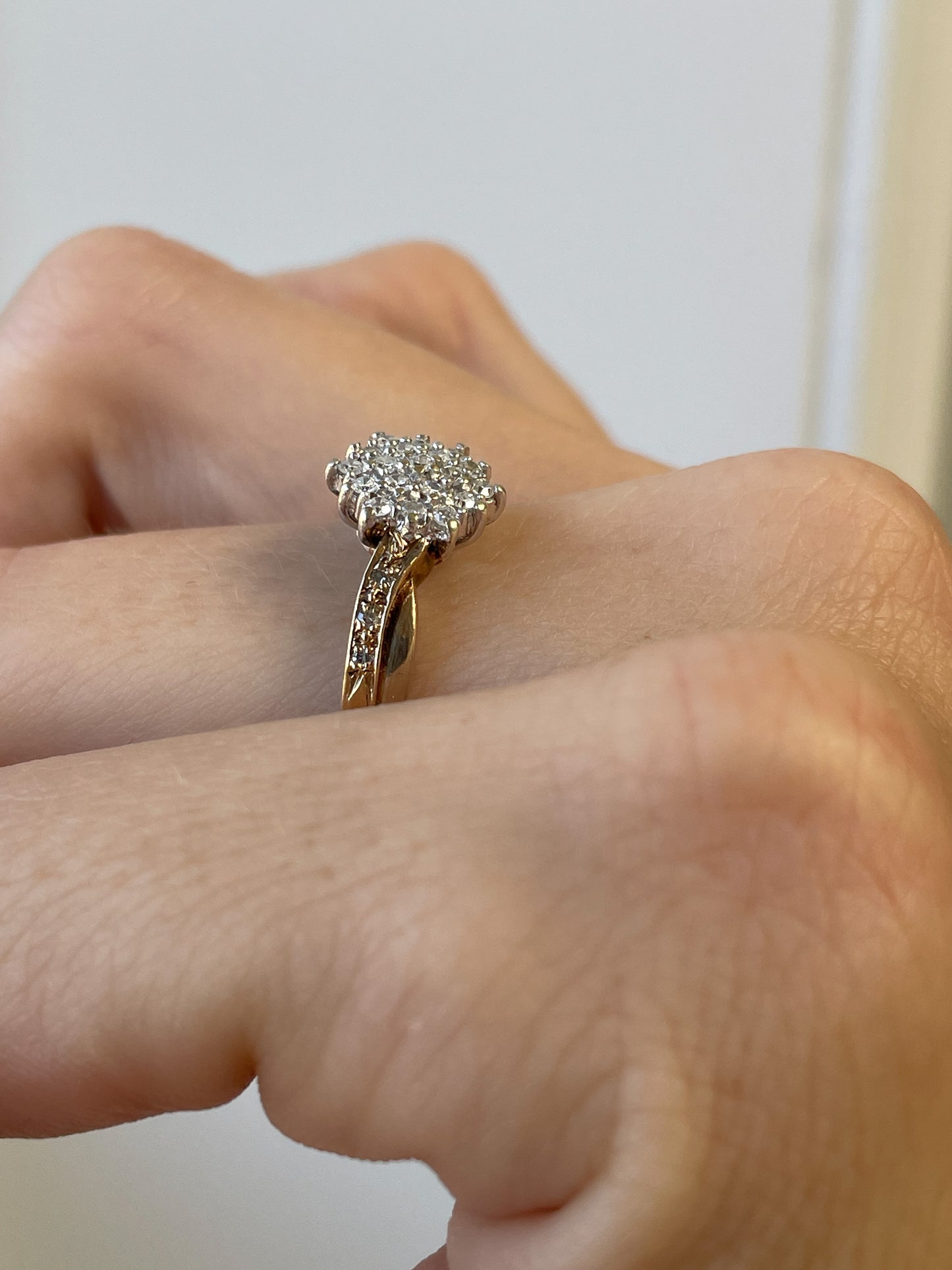 Vintage diamond cluster ring on 9ct gold