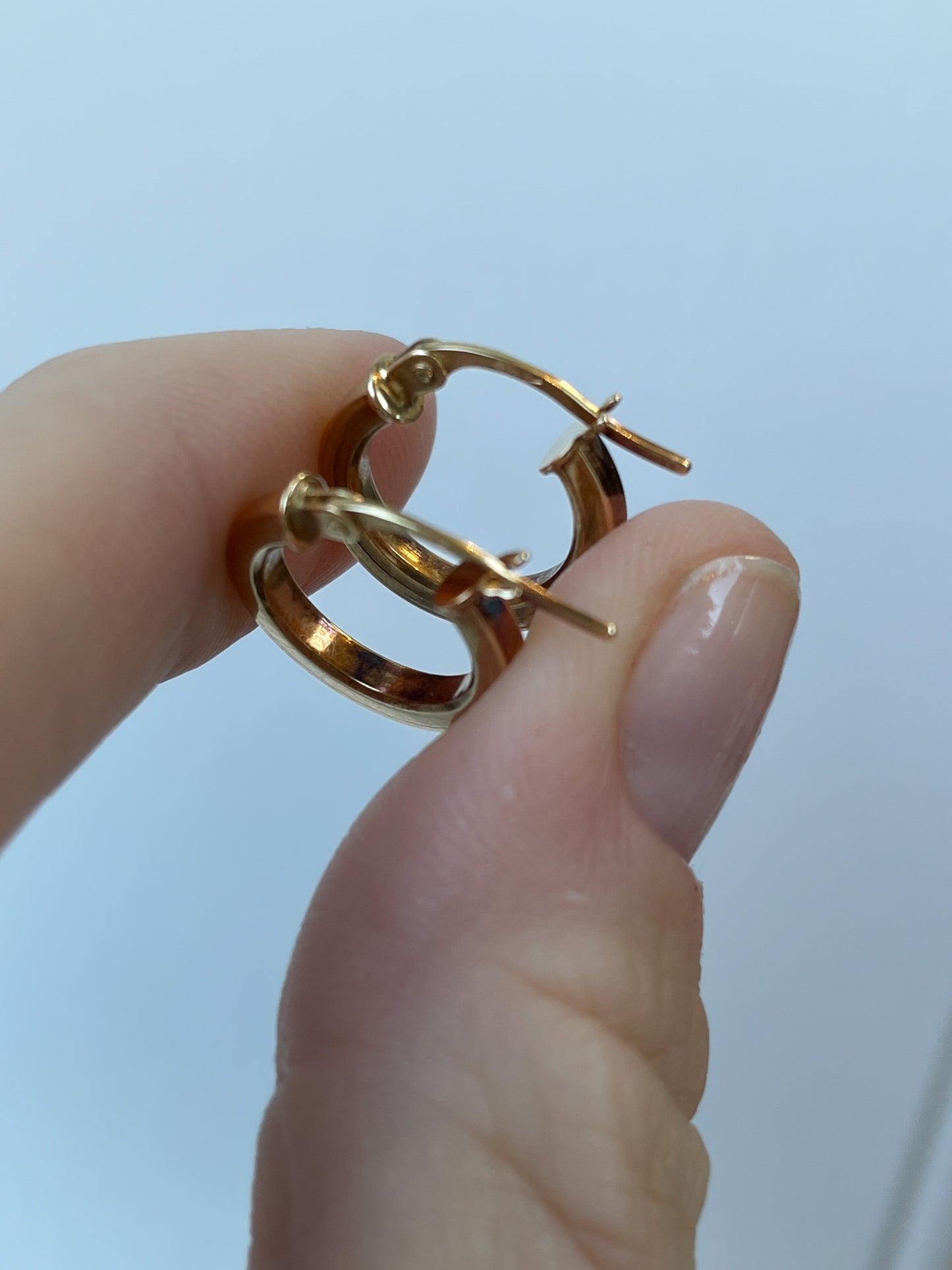 Vintage 9ct gold chunky hoop earrings