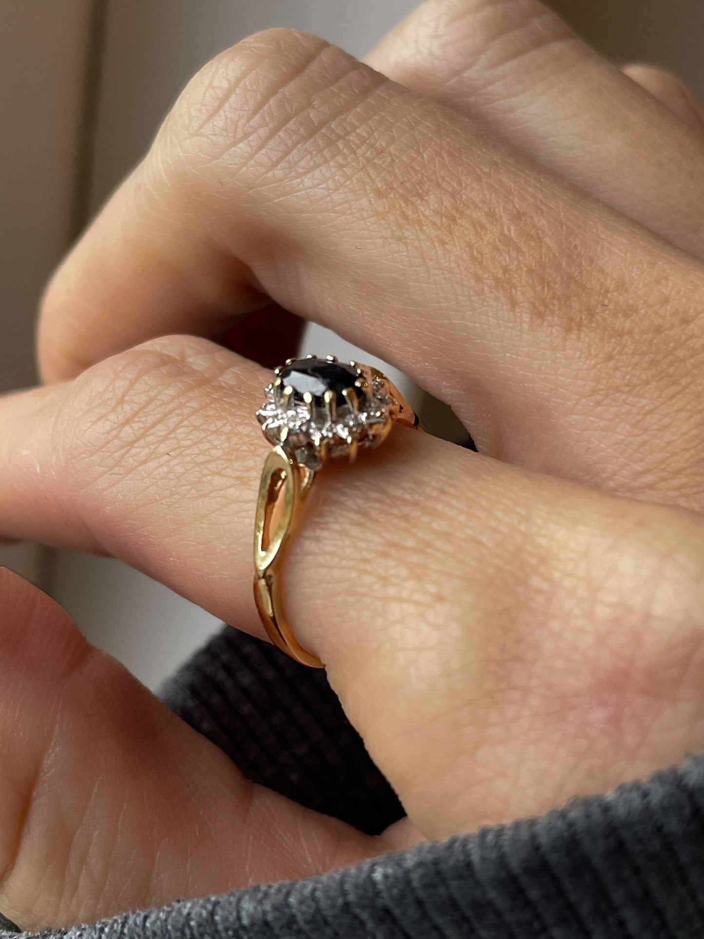 Vintage sapphire and diamond halo cluster ring on 9ct gold
