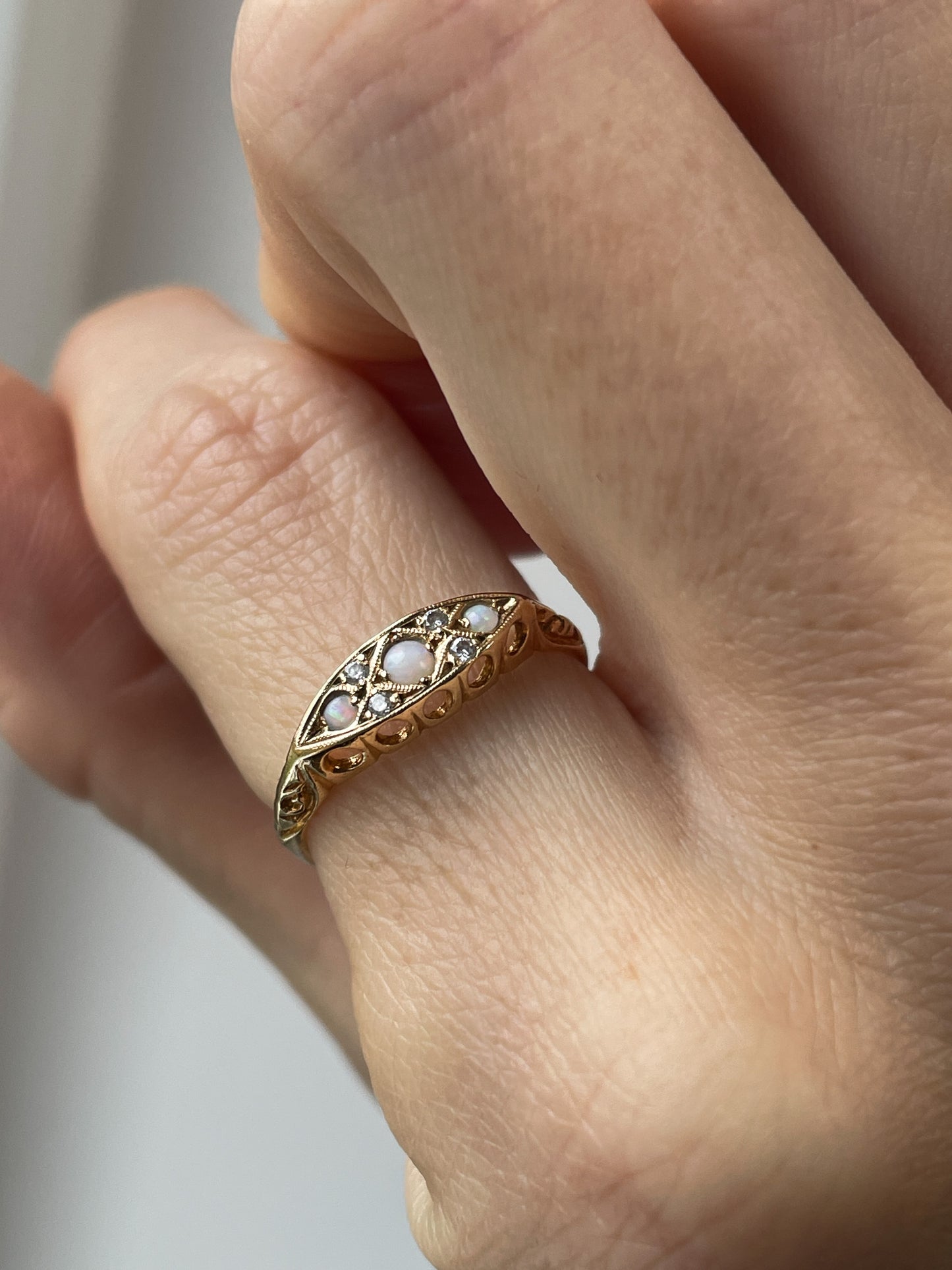 Vintage 9ct gold opal and zircon boat ring