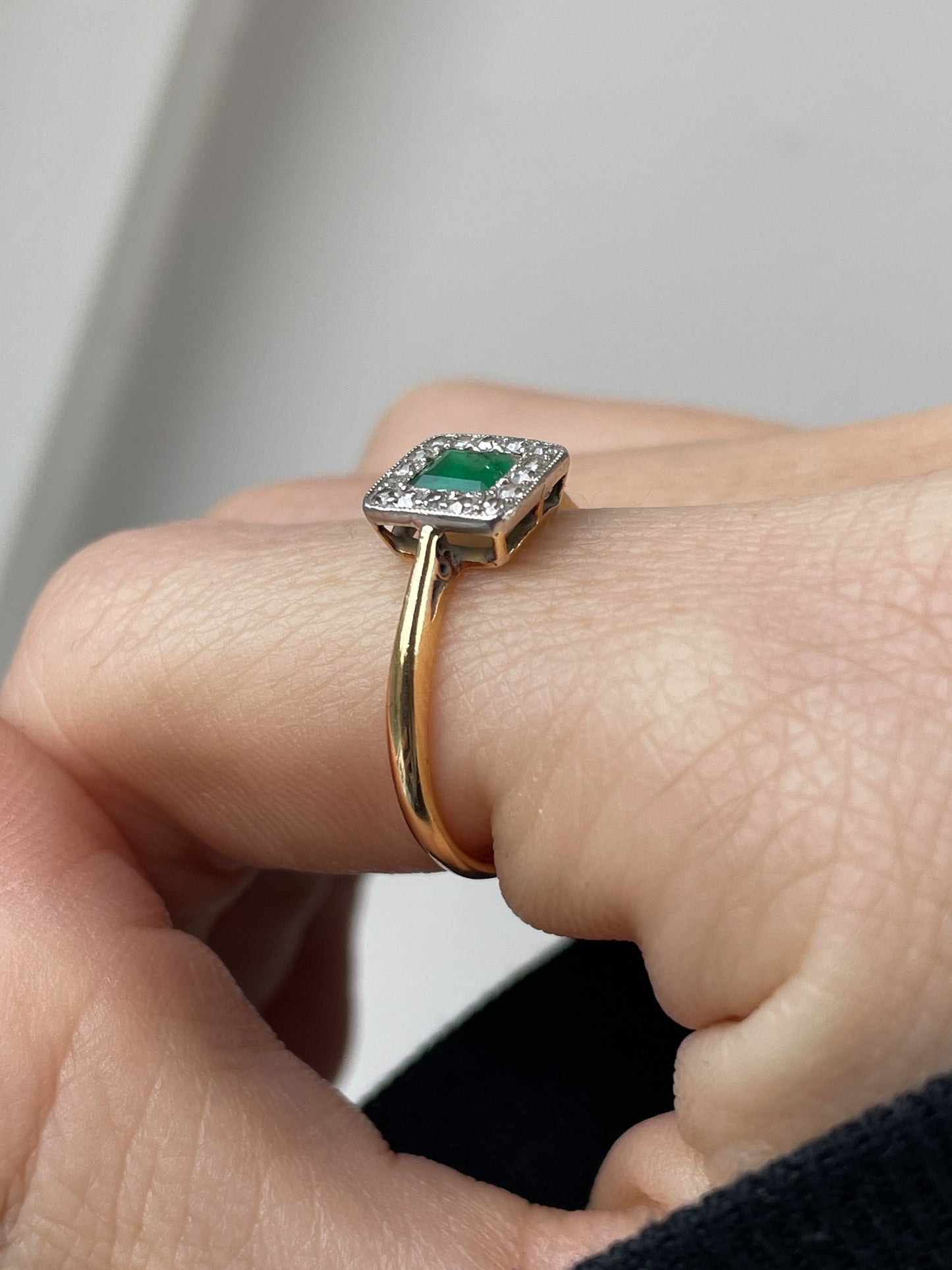 Antique emerald and diamond ring on 18ct gold