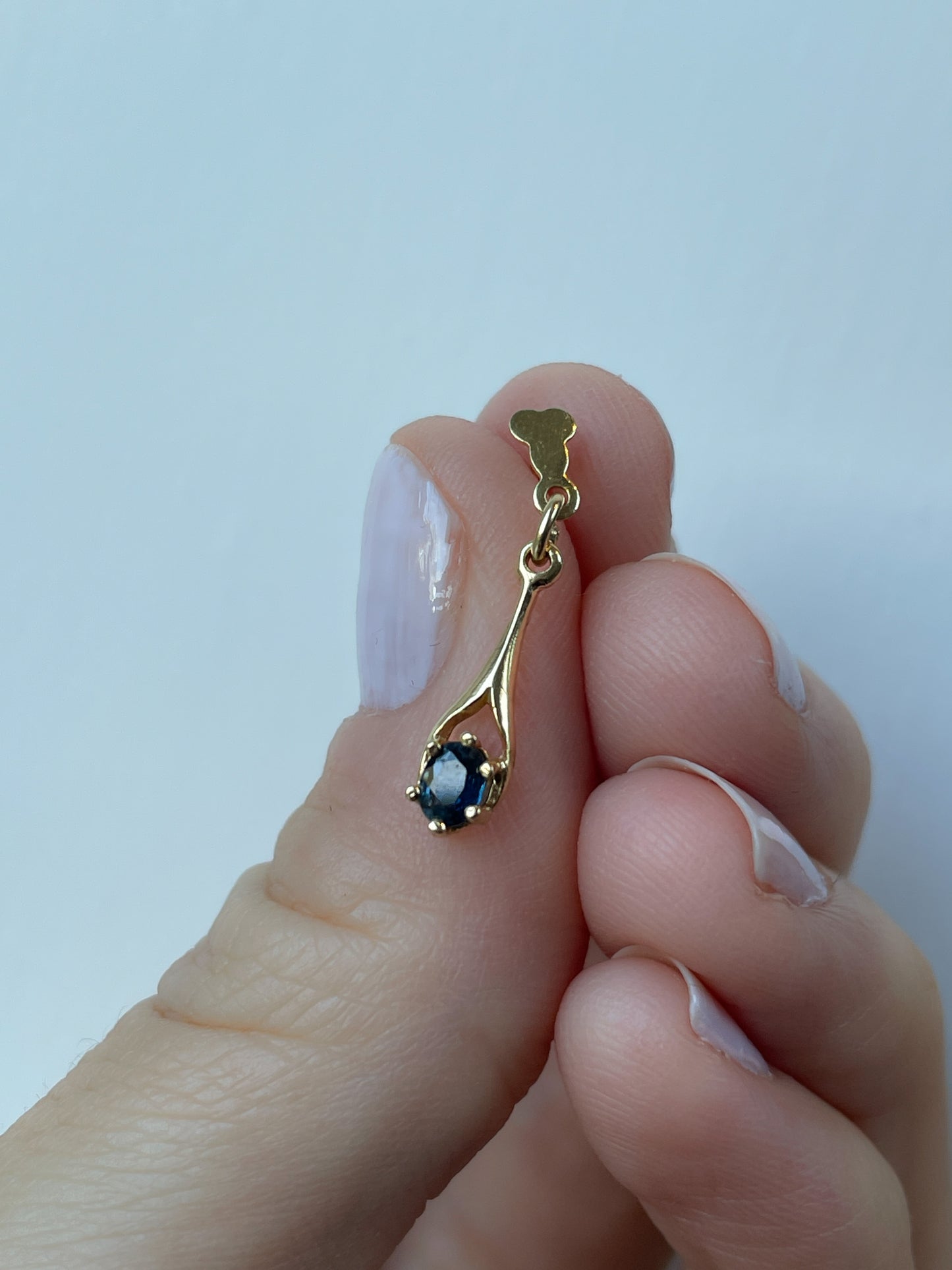 9ct gold sapphire drop earrings