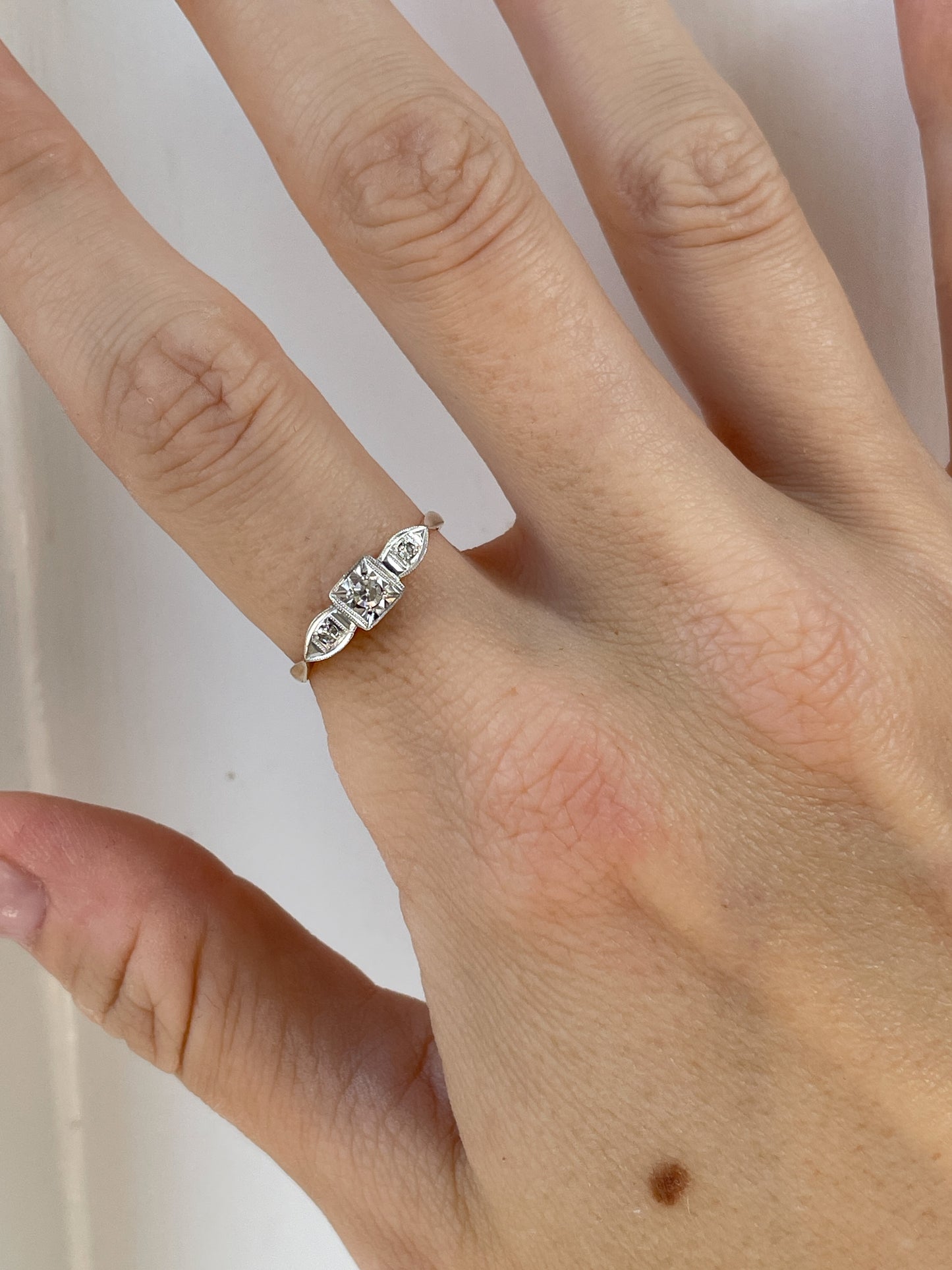 Antique art deco diamond trilogy on 9ct gold and platinum