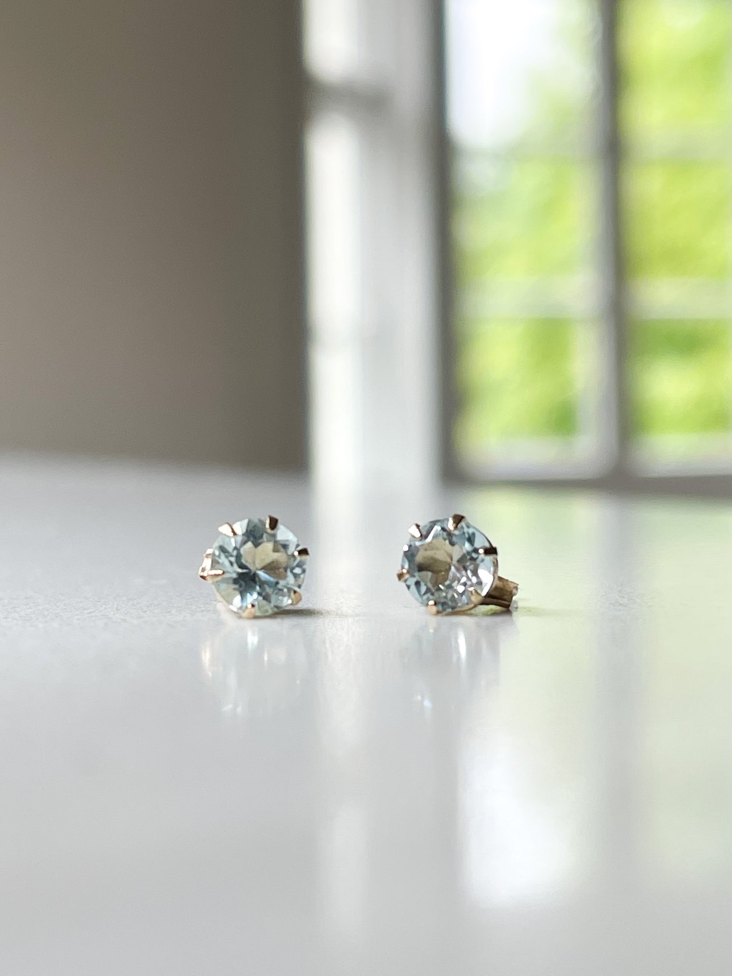 9ct blue topaz earrings