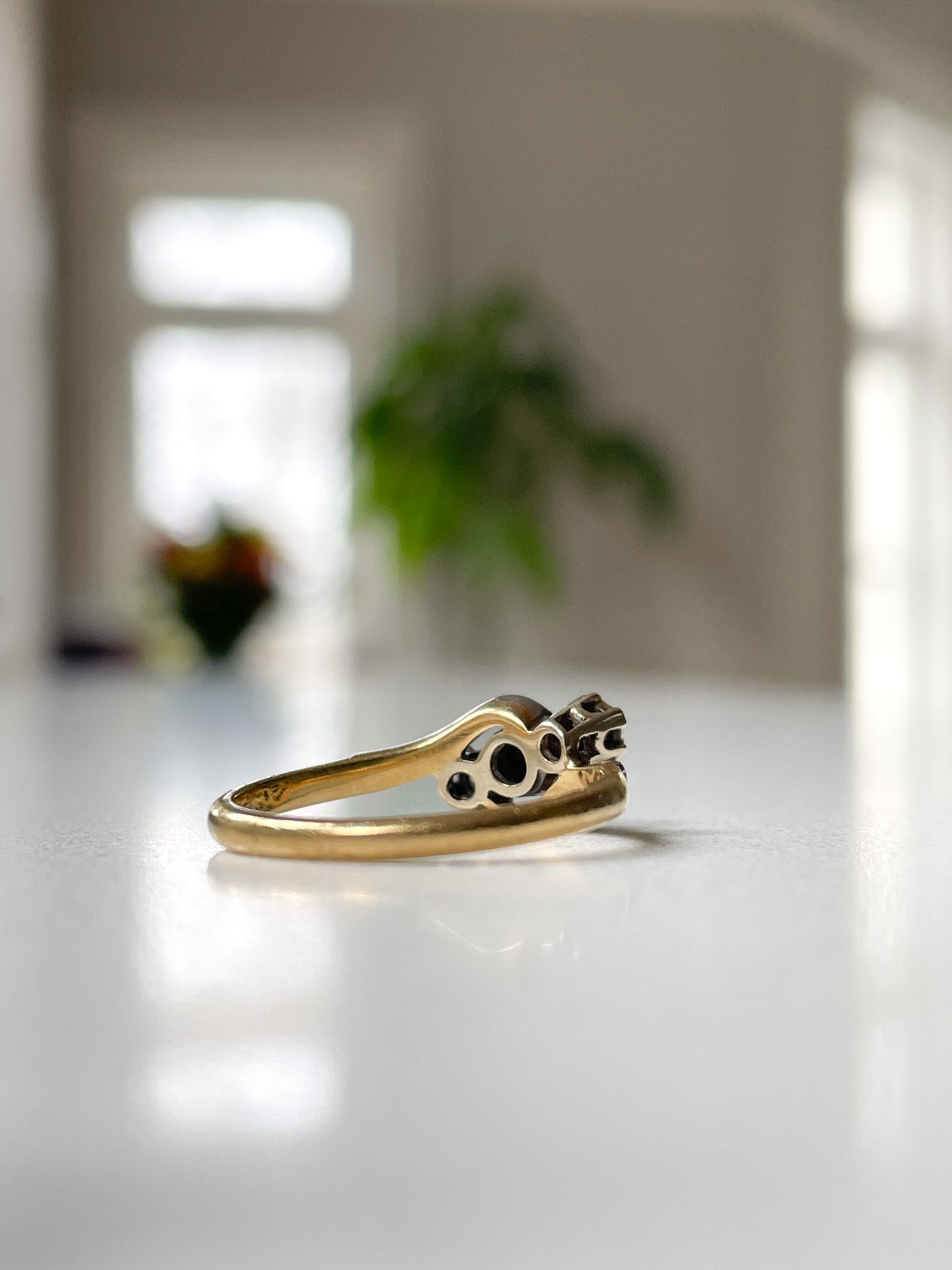 1940s diamond trilogy ring .120ct on 18ct gold