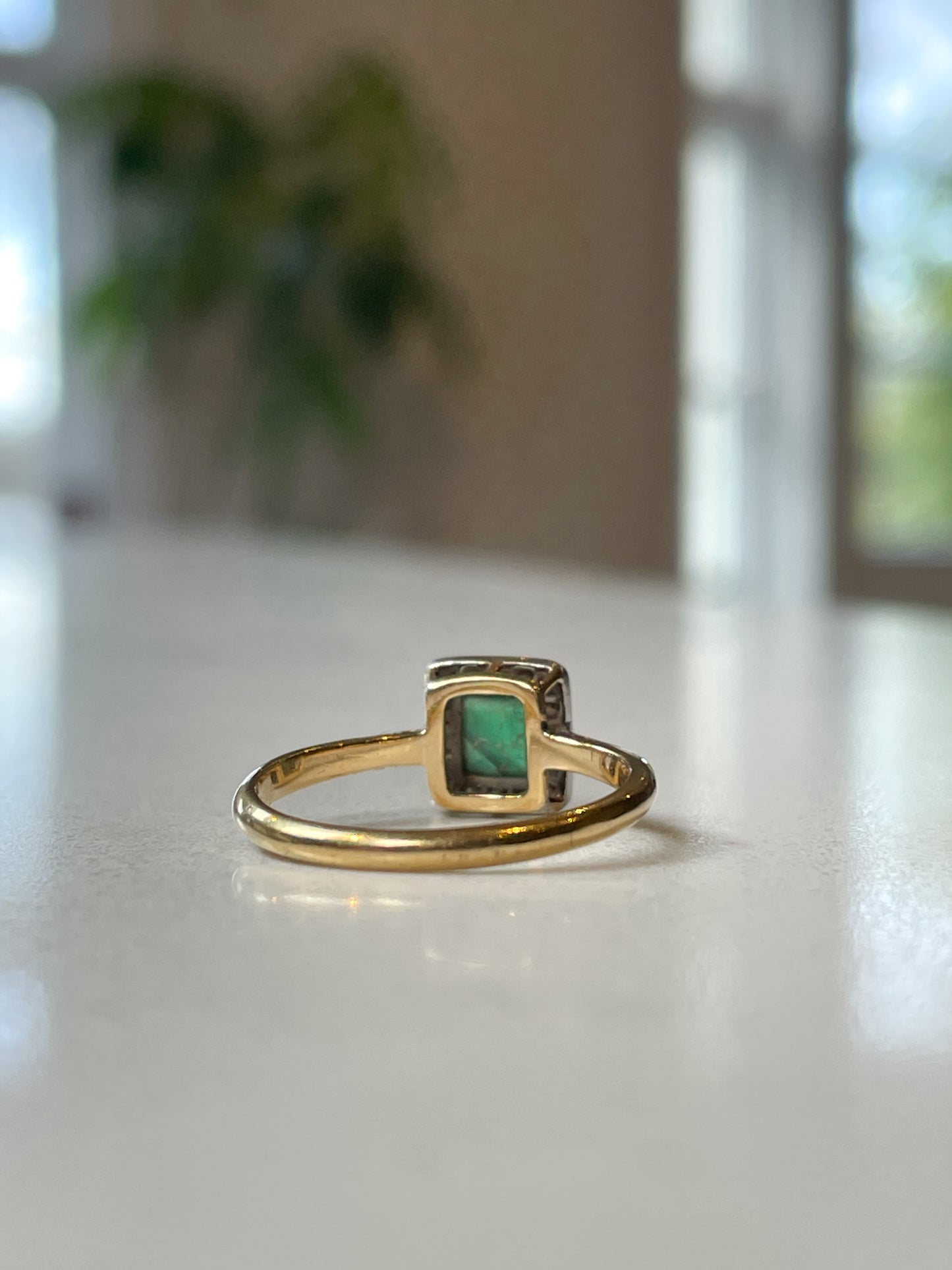 Antique emerald and diamond ring on 18ct gold