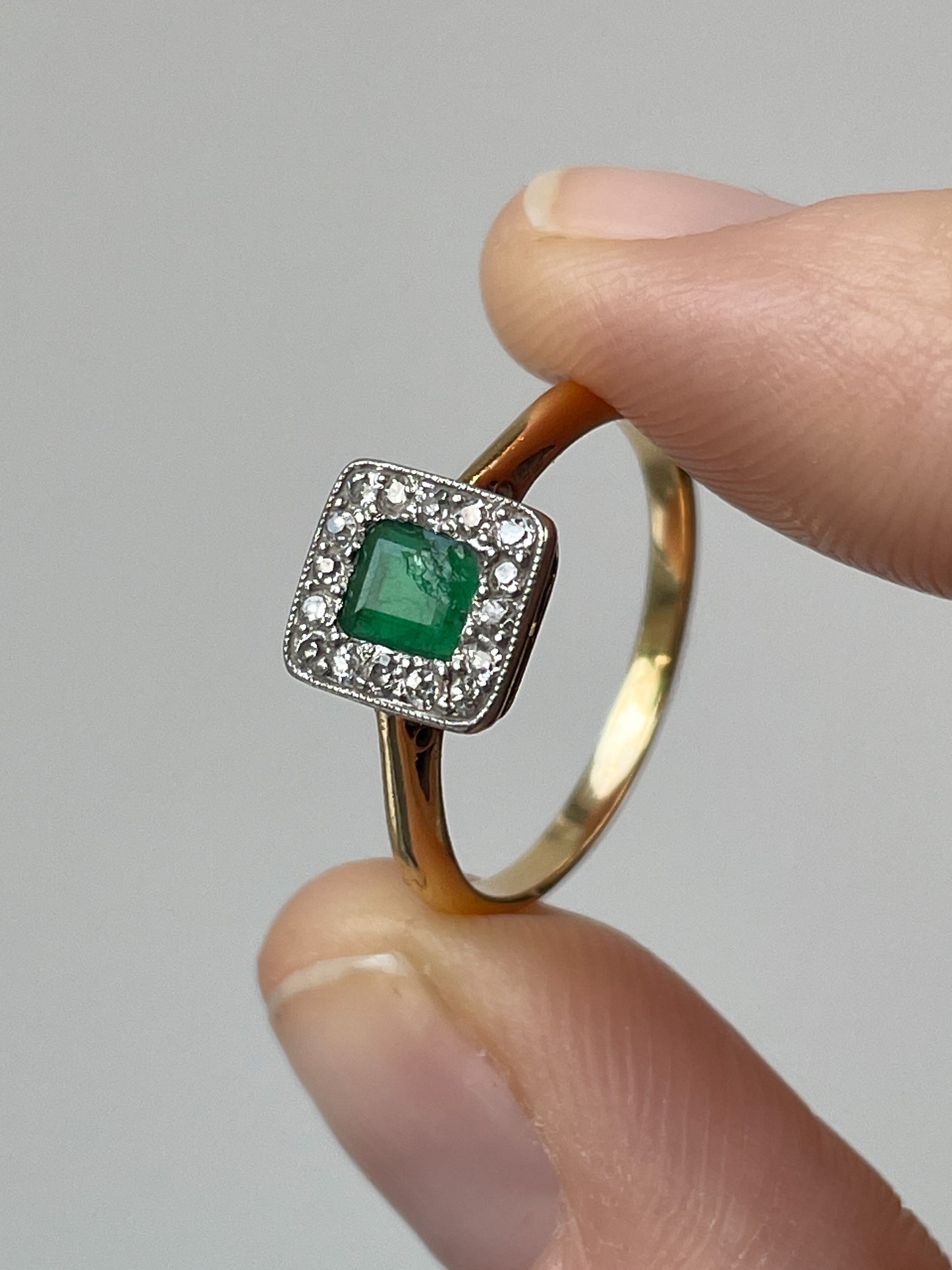 Antique emerald and diamond ring on 18ct gold