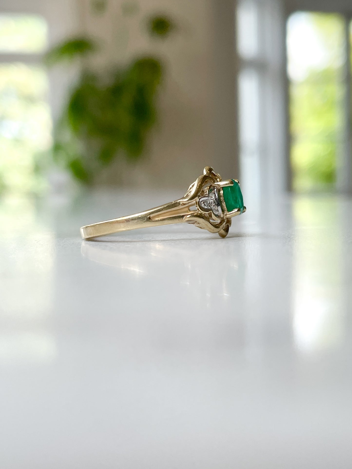 Vintage emerald and diamond dress ring