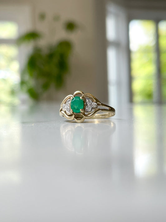 Vintage emerald and diamond dress ring