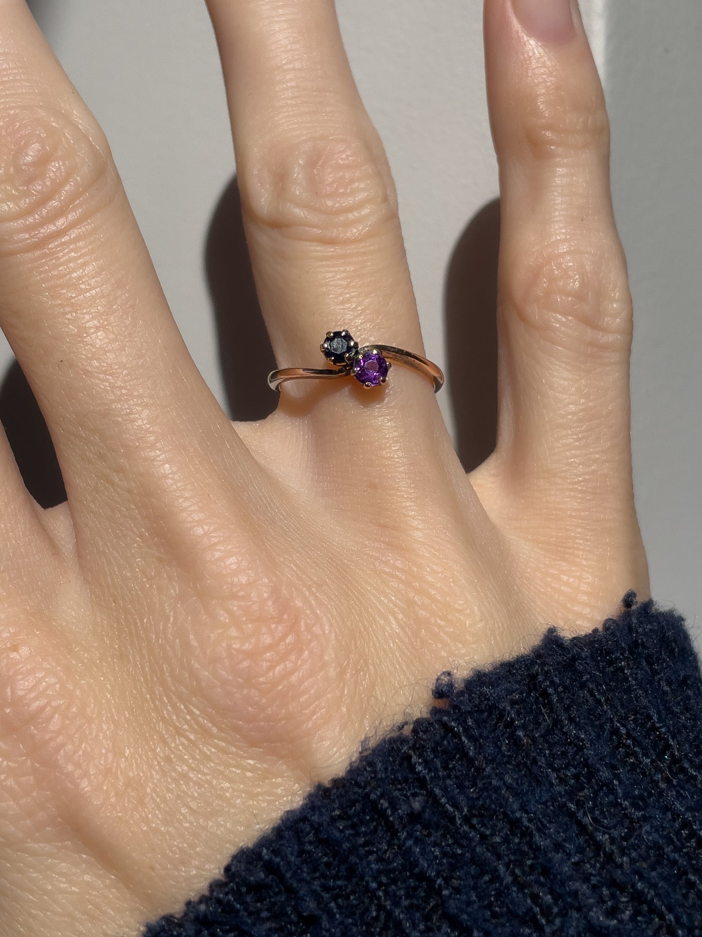 Vintage amethyst and sapphire toi et moi ring on 9ct gold