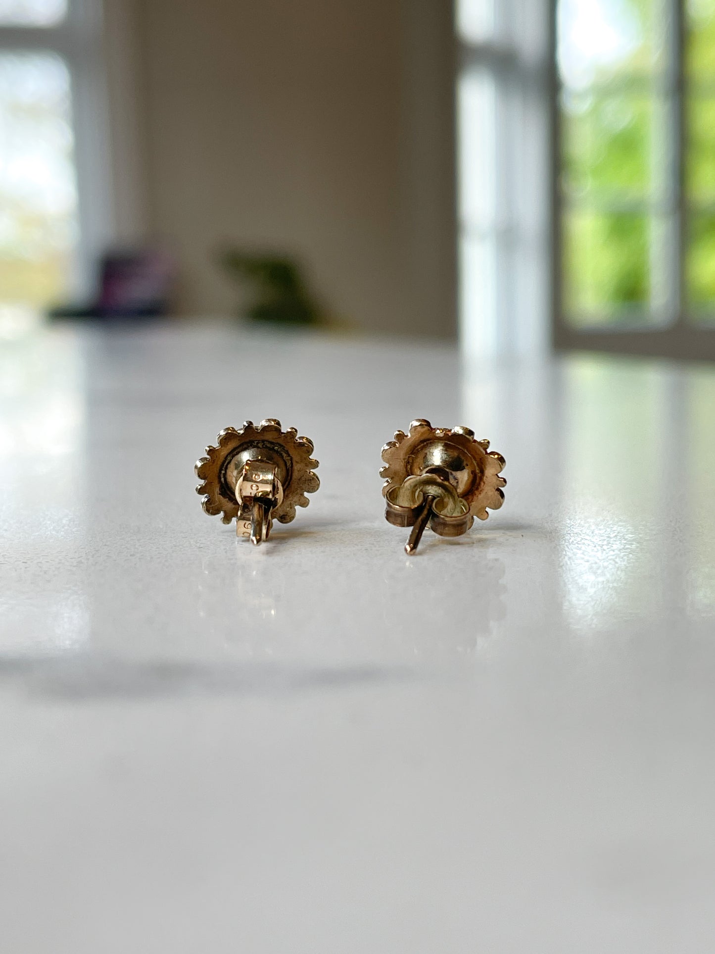 Vintage turquoise and gold round earring studs on 9ct gold