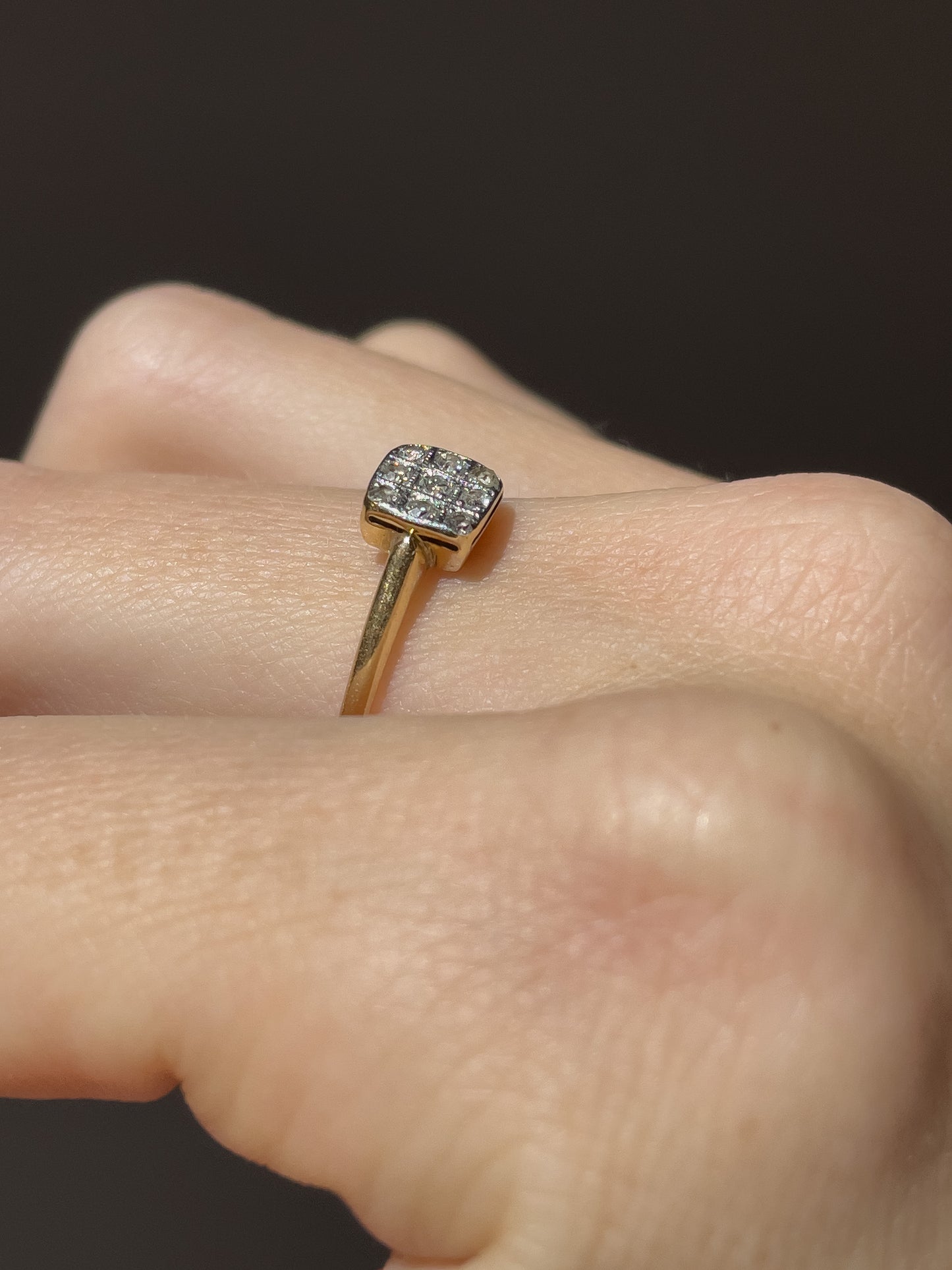 Antique diamond panel ring on 18ct gold and platinum