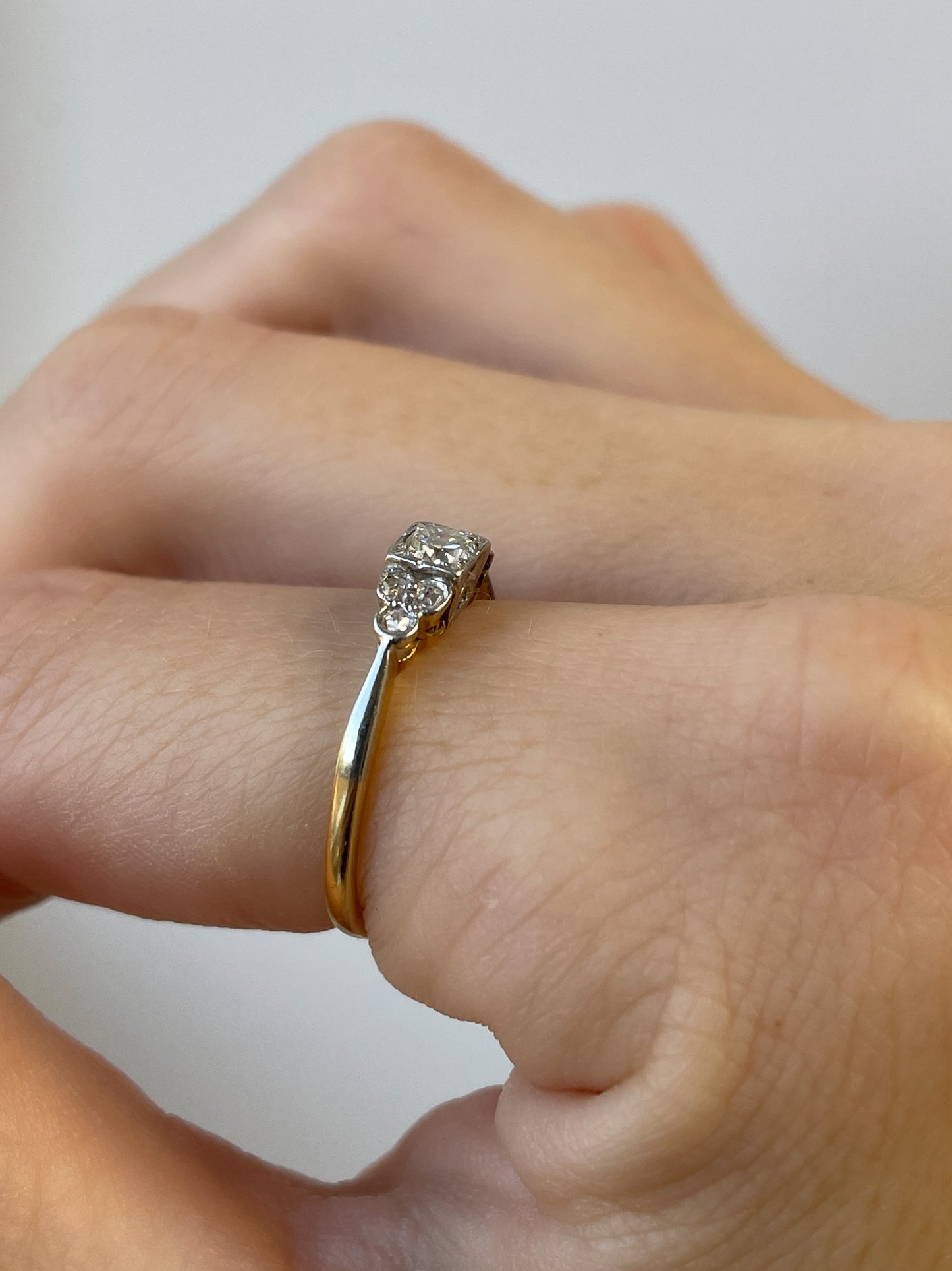 Vintage diamond ring on 18ct gold with original inscription from 1938