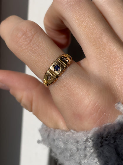 Antique sapphire and diamond ring on 15ct gold, made in 1906