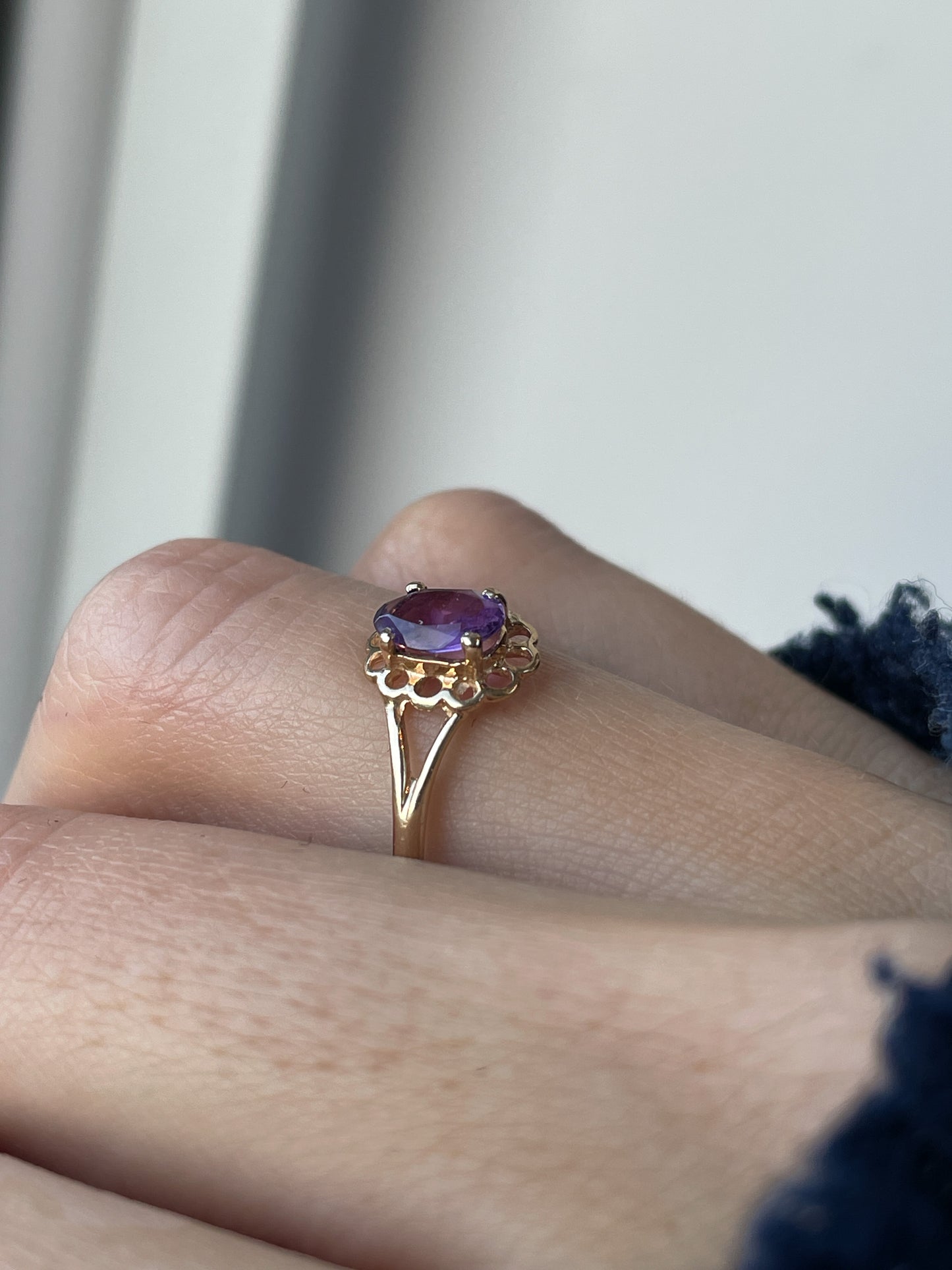 Vintage 1980s amethyst solitaire ring on 9ct gold