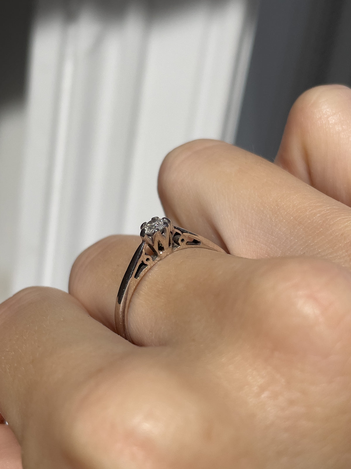 Vintage diamond solitaire ring on 9ct white gold