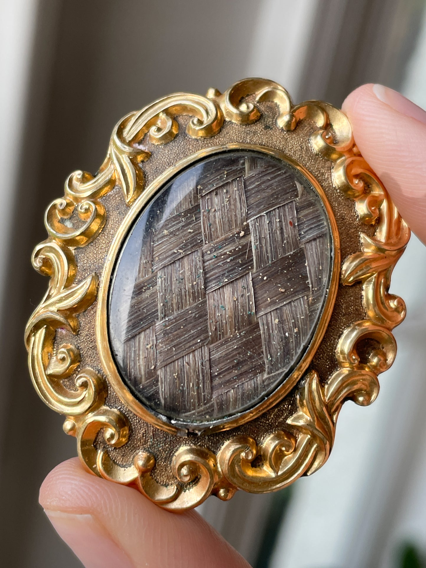 Victorian hairwork mourning brooch