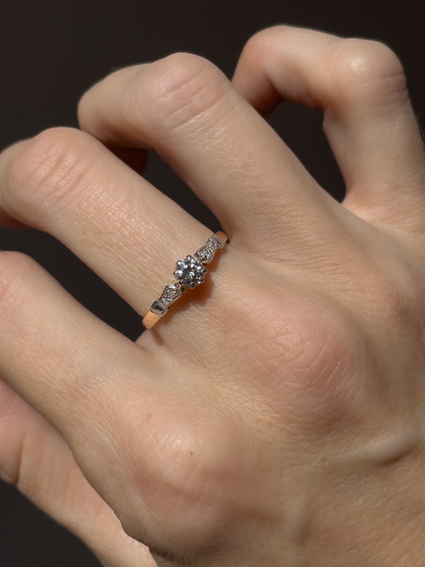 Vintage diamond solitaire ring on 18ct gold and platinum
