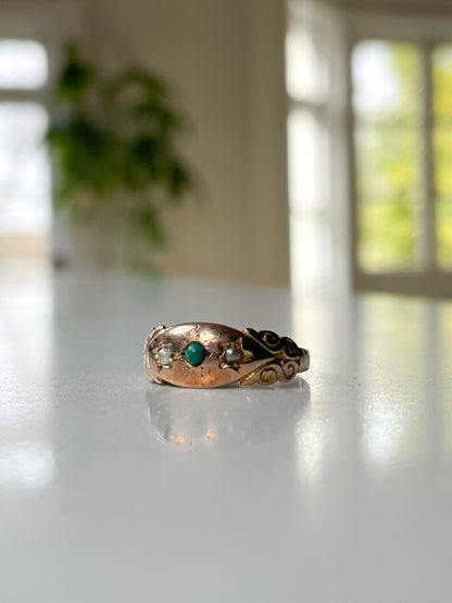 Victorian turquoise and seed pearl rose gold ring from 1896