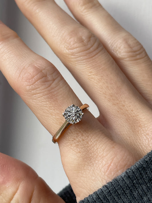 Vintage diamond cluster ring on 9ct gold