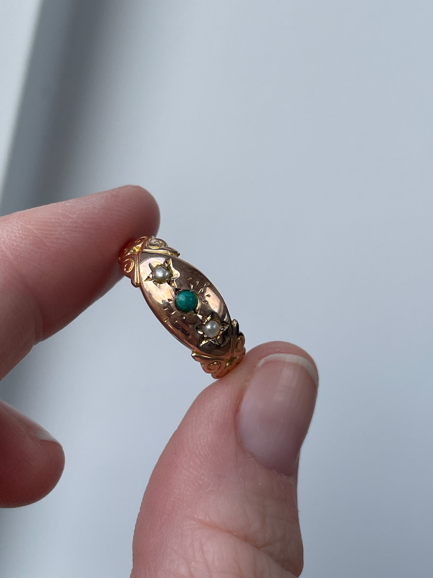 Victorian turquoise and seed pearl rose gold ring from 1896