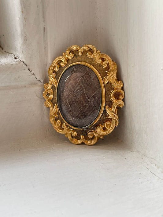 Victorian hairwork mourning brooch