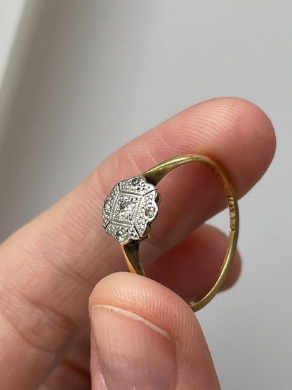 Antique art deco diamond panel ring on 18ct gold and platinum