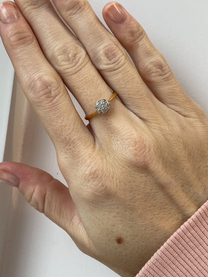 Antique diamond daisy cluster ring on 18ct gold