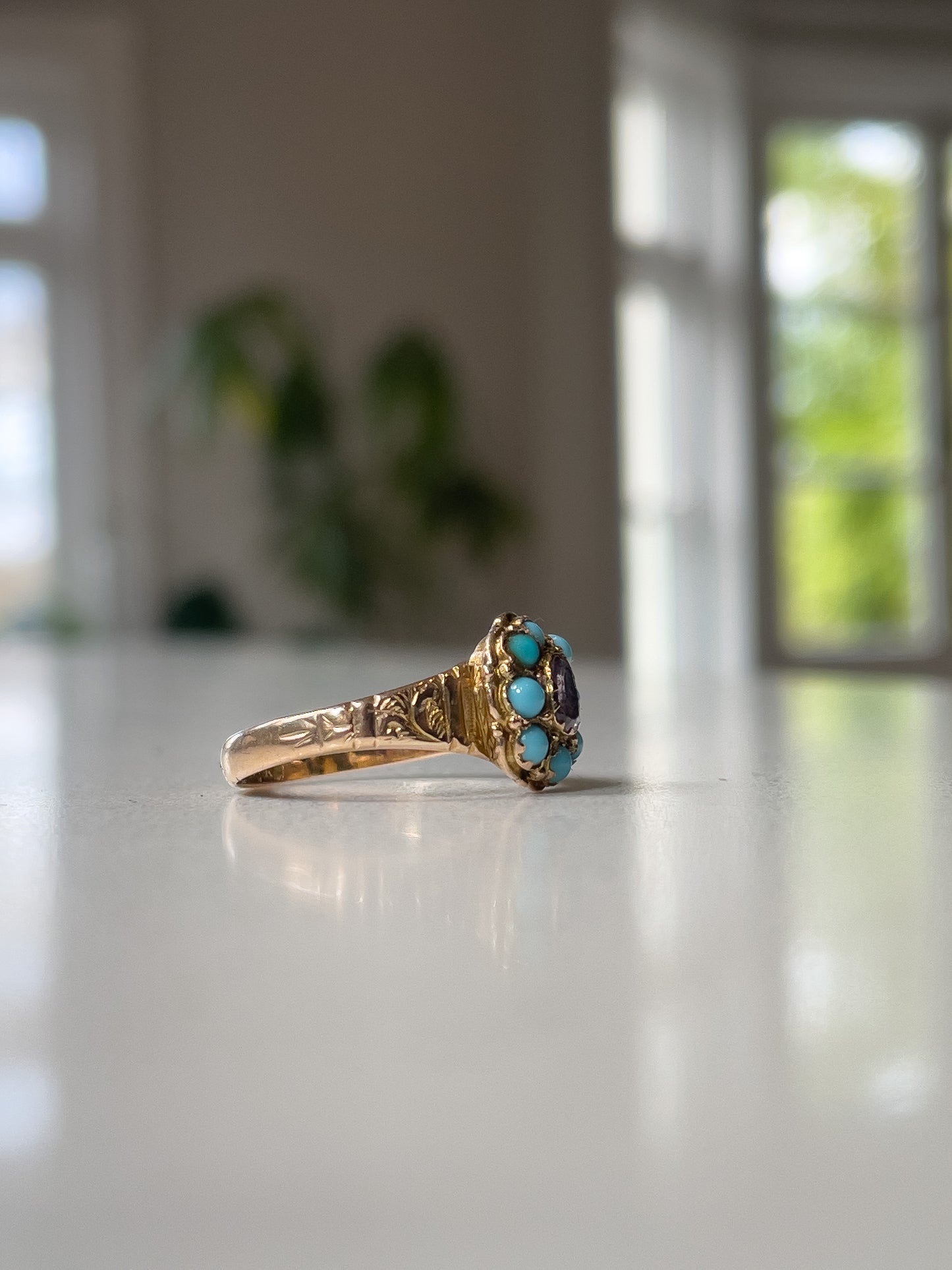 Antique Georgian turquoise and diamond ring on 9ct gold