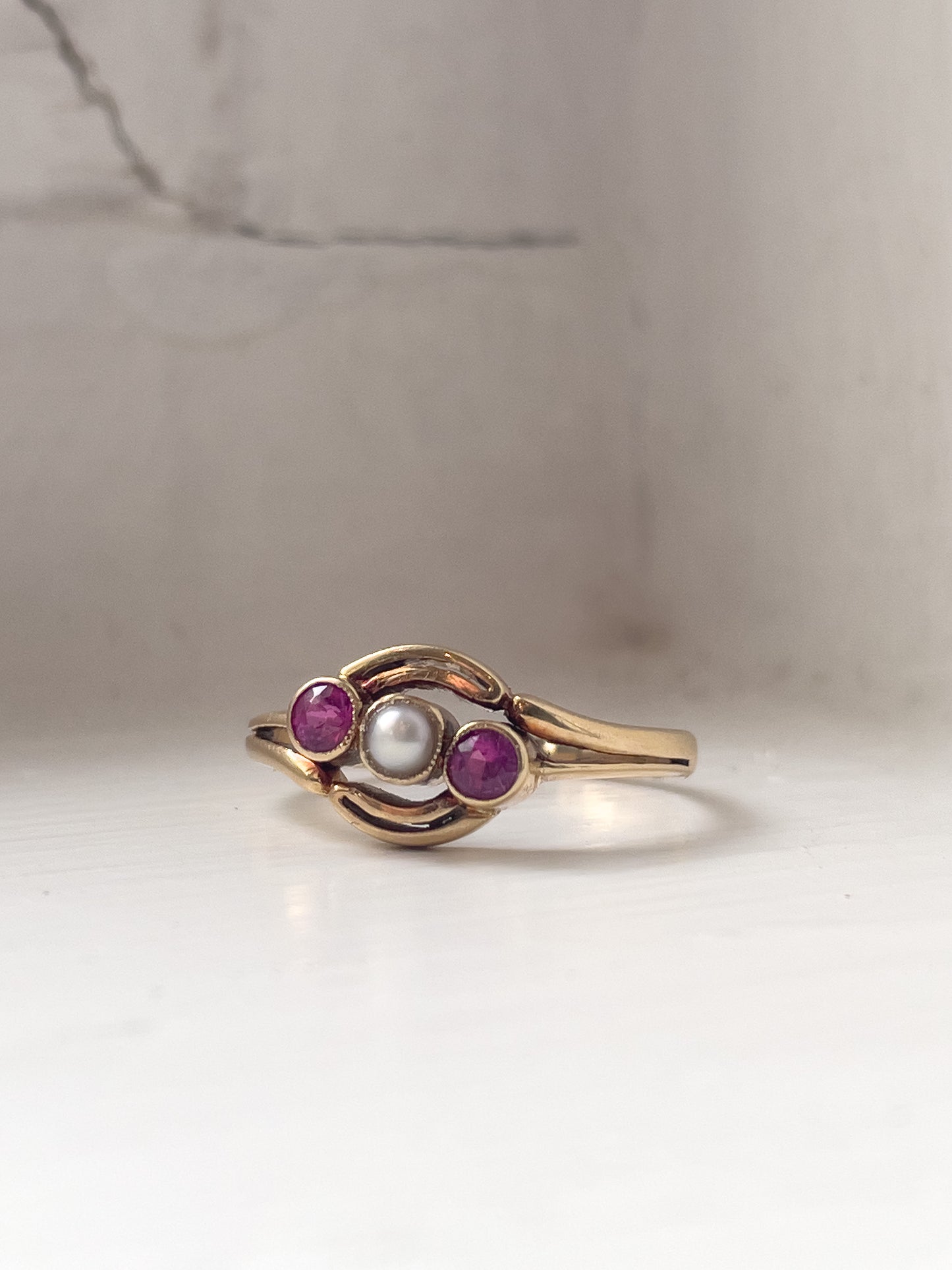 Vintage seed pearl and ruby trilogy ring on 18ct gold