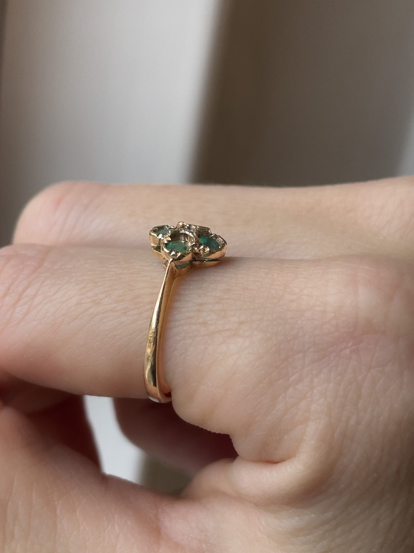 Vintage emerald and diamond ring on 9ct gold