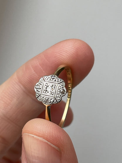 Antique art deco diamond panel ring on 18ct gold and platinum