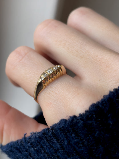 Antique 5-stone diamond boat ring on 18ct gold