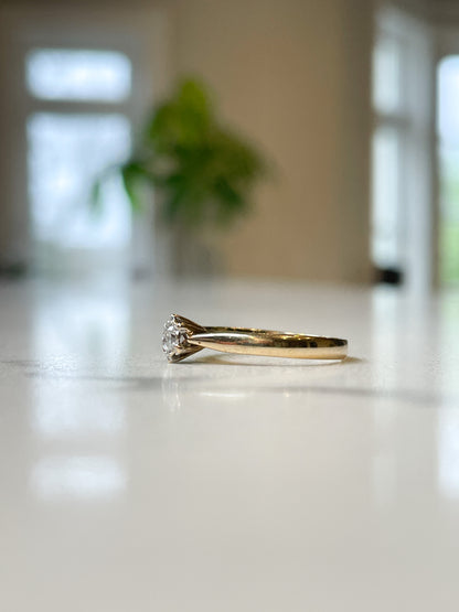 Vintage diamond solitaire ring made in the year 2000