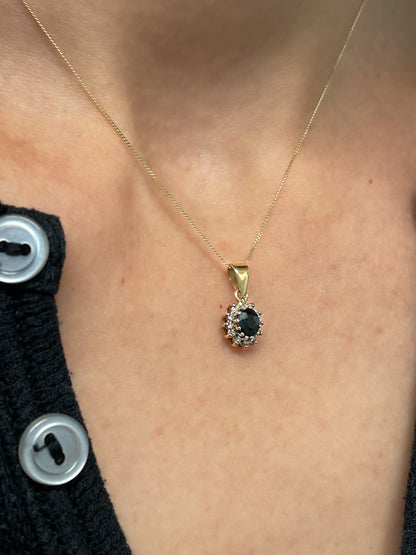 Vintage sapphire and diamond cluster necklace pendant and chain