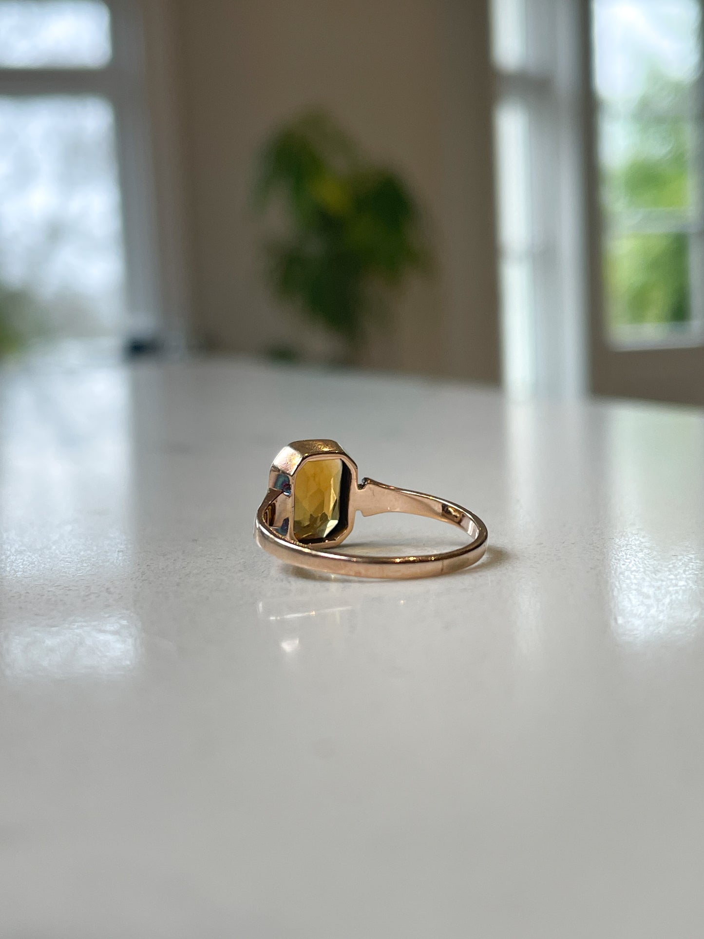 Vintage citrine ring on 9ct rose gold