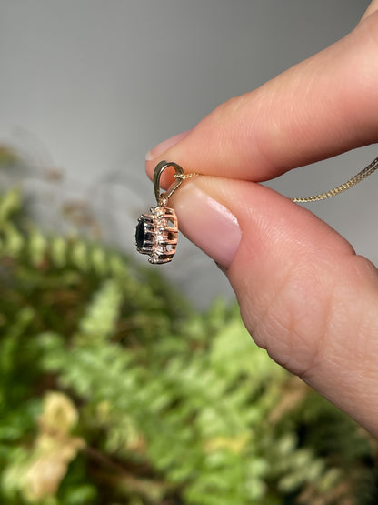 Vintage sapphire and diamond cluster necklace pendant and chain