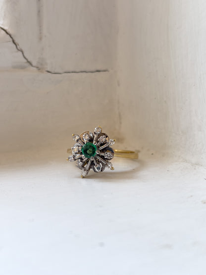 Vintage emerald and diamond snowflake cluster ring on 18ct gold