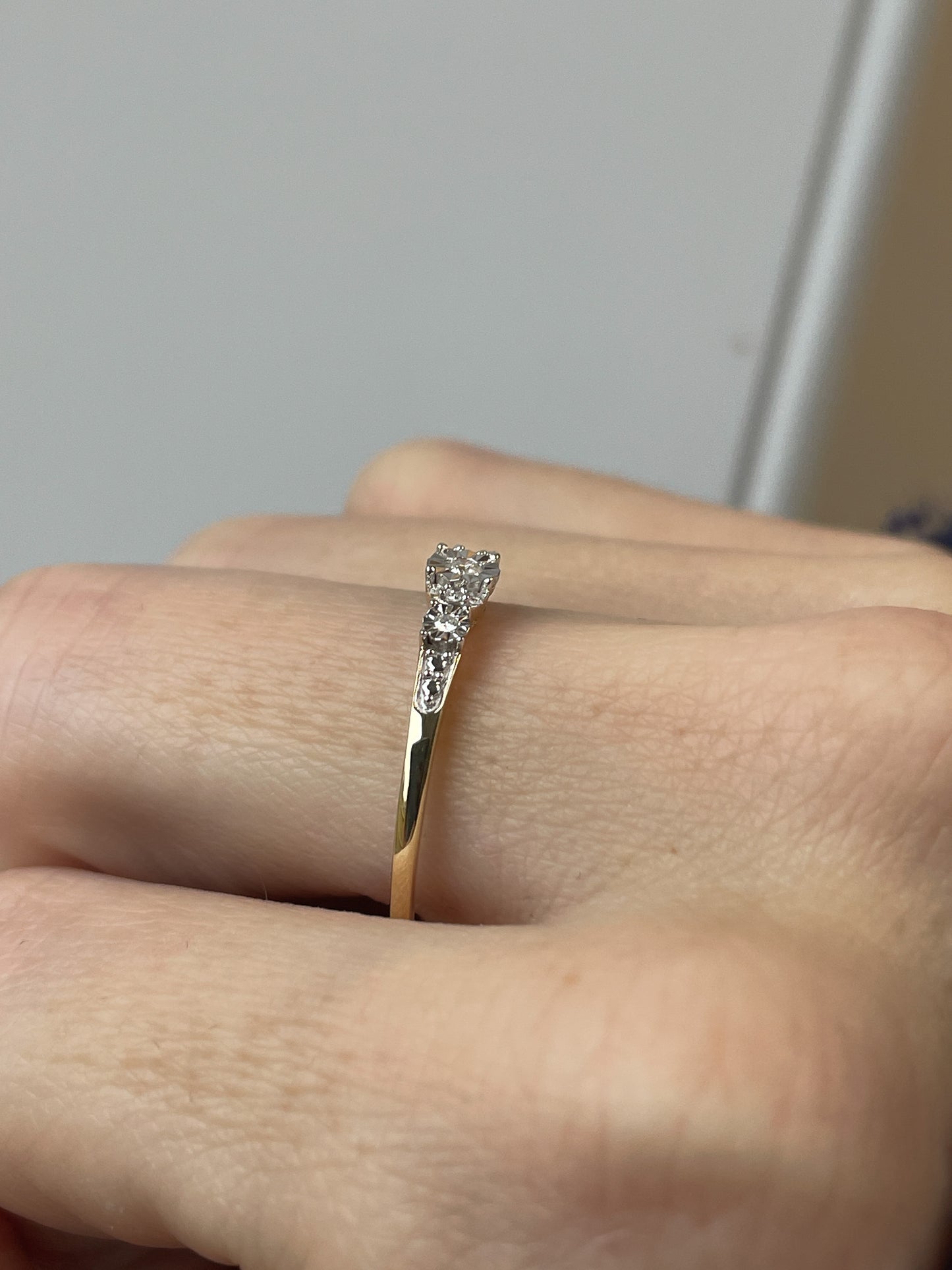 Contemporary diamond cluster ring on 9ct gold