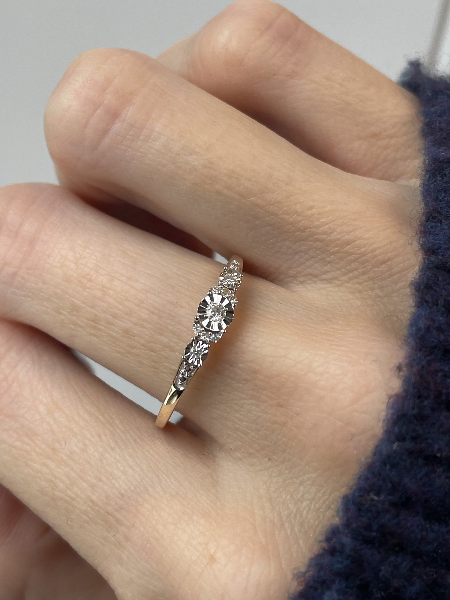 Contemporary diamond cluster ring on 9ct gold