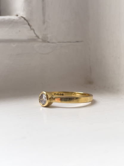 1970s Vintage diamond solitaire ring on 18ct gold