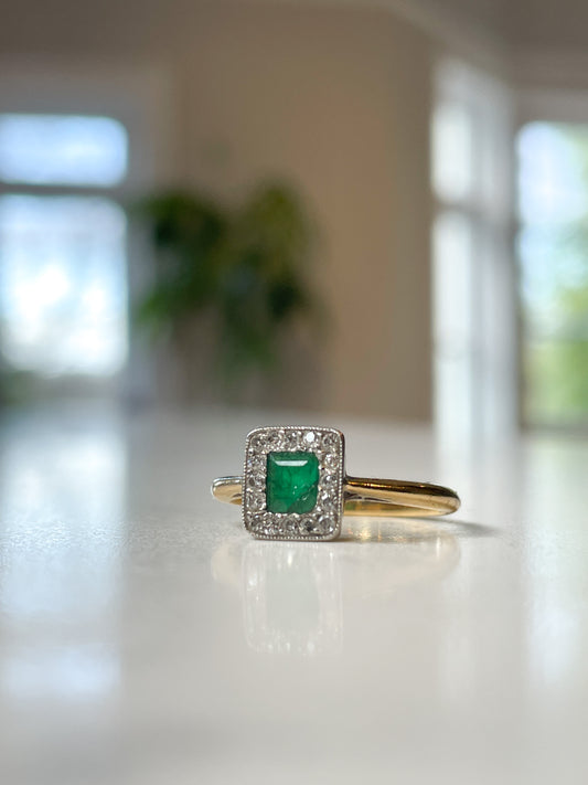 Antique emerald and diamond ring on 18ct gold