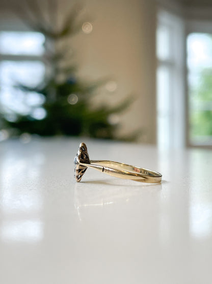 Vintage 9ct gold and platinum white spinel ring
