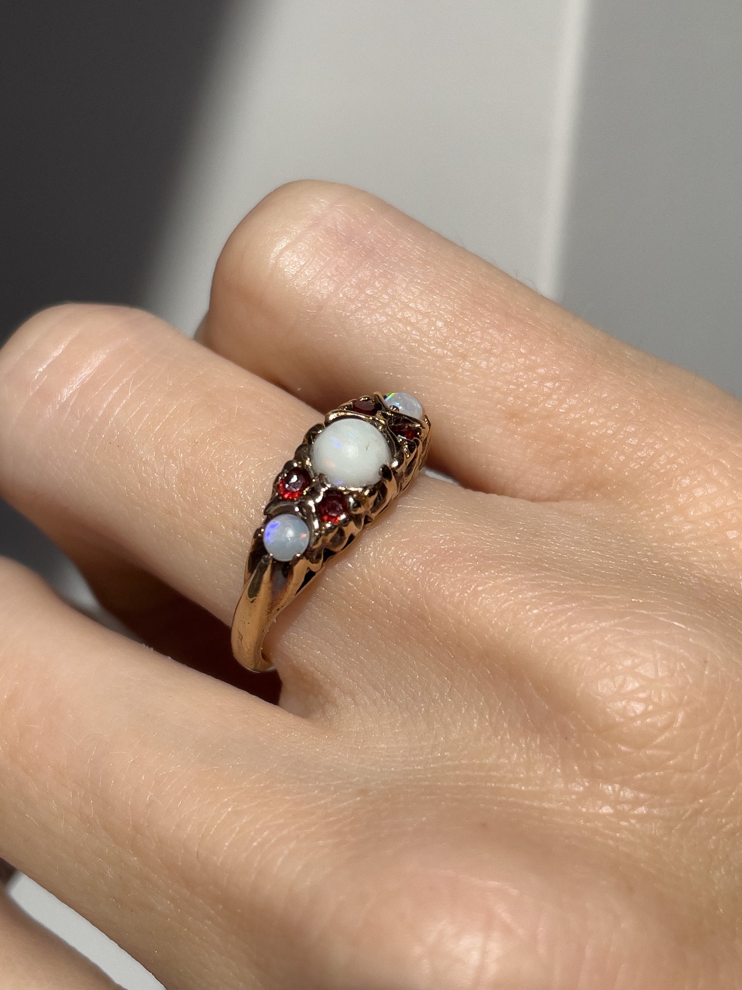 Vintage opal and garnet ring on 9ct gold